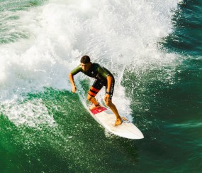 开云体育下载-基耶萨冠军级表现，洪都拉斯一波带走马里，足球世界的降维打击与秩序裂痕