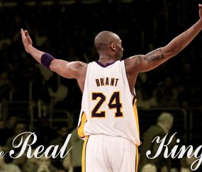 开云体育官网-基米希的沉默爆发，当那不勒斯的蓝遇上委内瑞拉的红