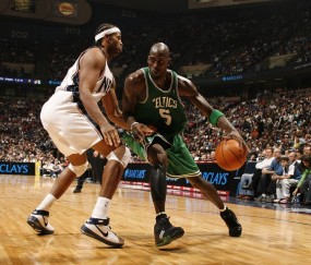 开云体育登录-莱万无解，但希腊神话早已写下另一种答案