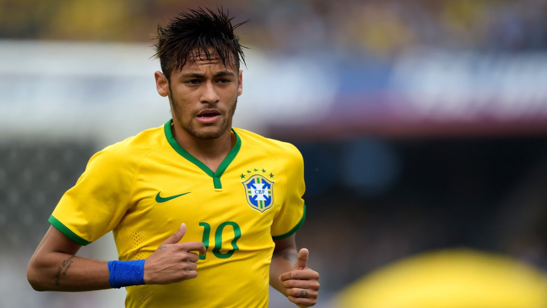 安哥拉对阵曼城，当巴斯托尼在关键时刻站出来，足球重新定义了英雄