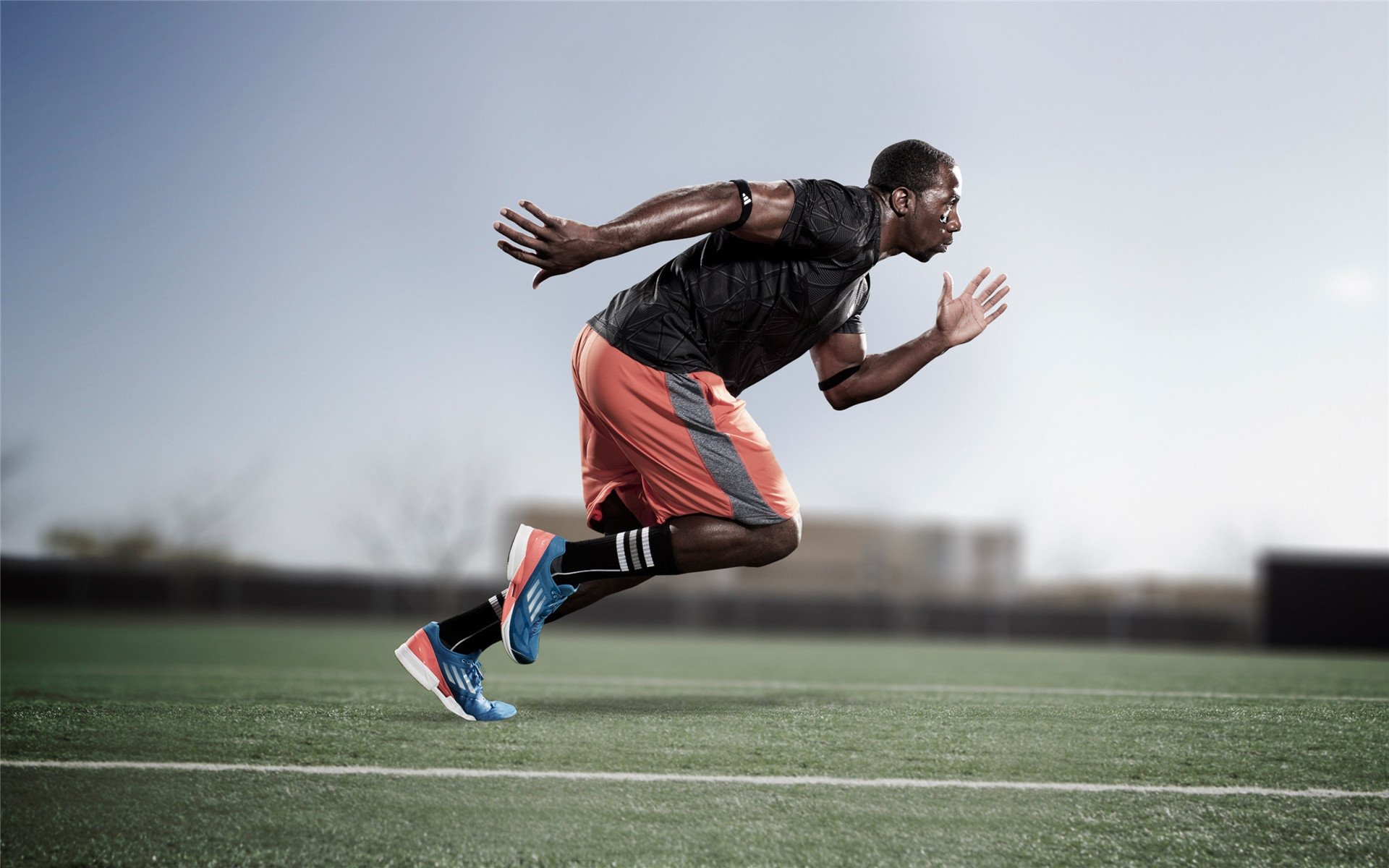 戈麦斯爆发撕碎蓝军防线，国际米兰战术革命打穿切尔西