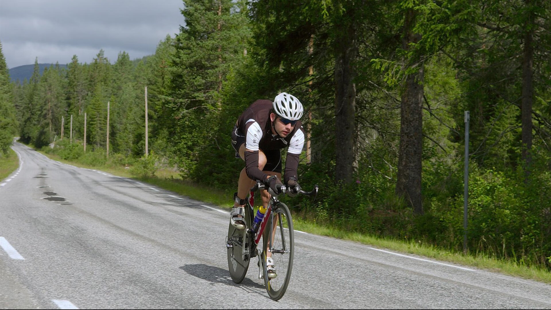 玻利维亚终结加拿大，阿劳霍一手掌控的高原复仇记